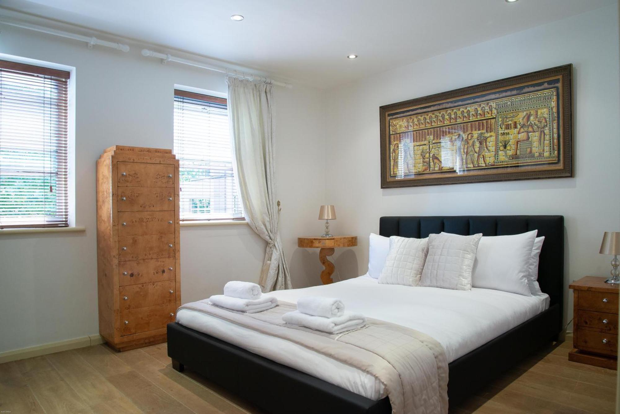 Super Central Beautiful Three Bedroom Лондон Экстерьер фото