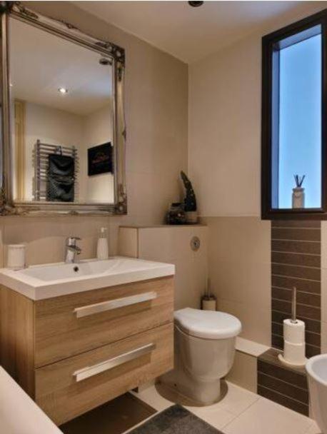 Super Central Beautiful Three Bedroom Лондон Экстерьер фото